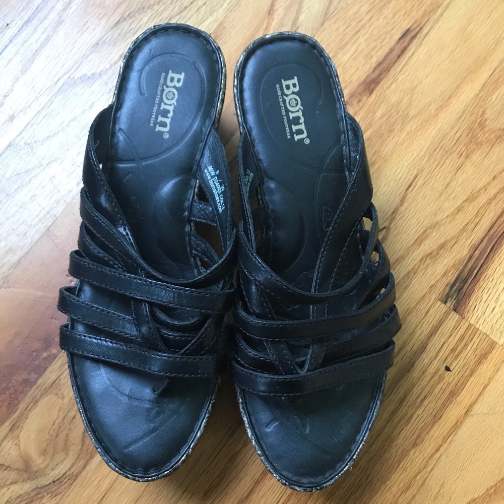 Wedged sandals